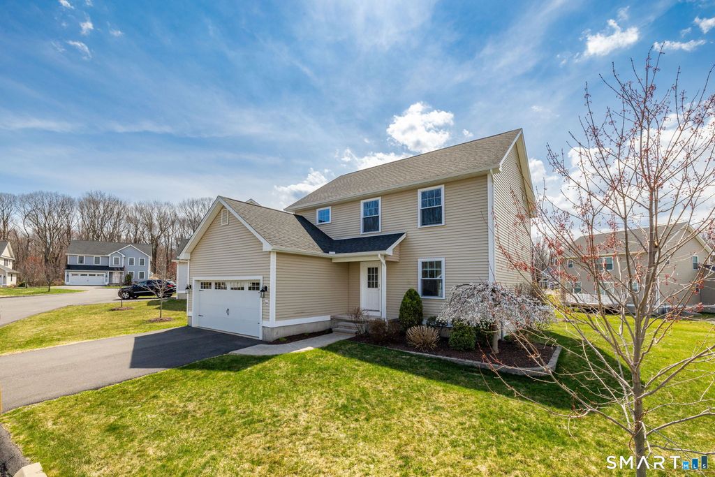 365 Allentown Road 34, Bristol, CT 06010
