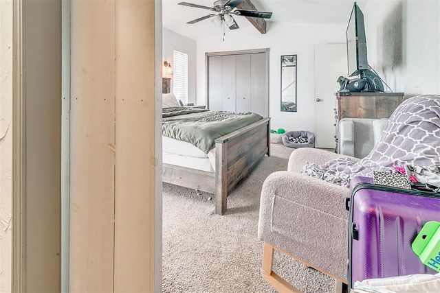 10305 Hollyhead Way, Yukon, OK 73099