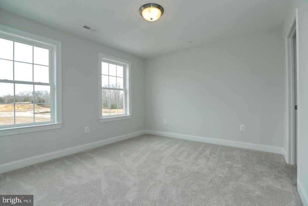 Image 31 of property listing at 3116 ALFALFA CIR, La Plata, MD 20646