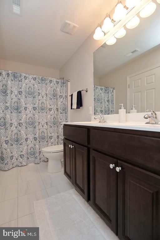 Image 36 of property listing at 3116 ALFALFA CIR, La Plata, MD 20646