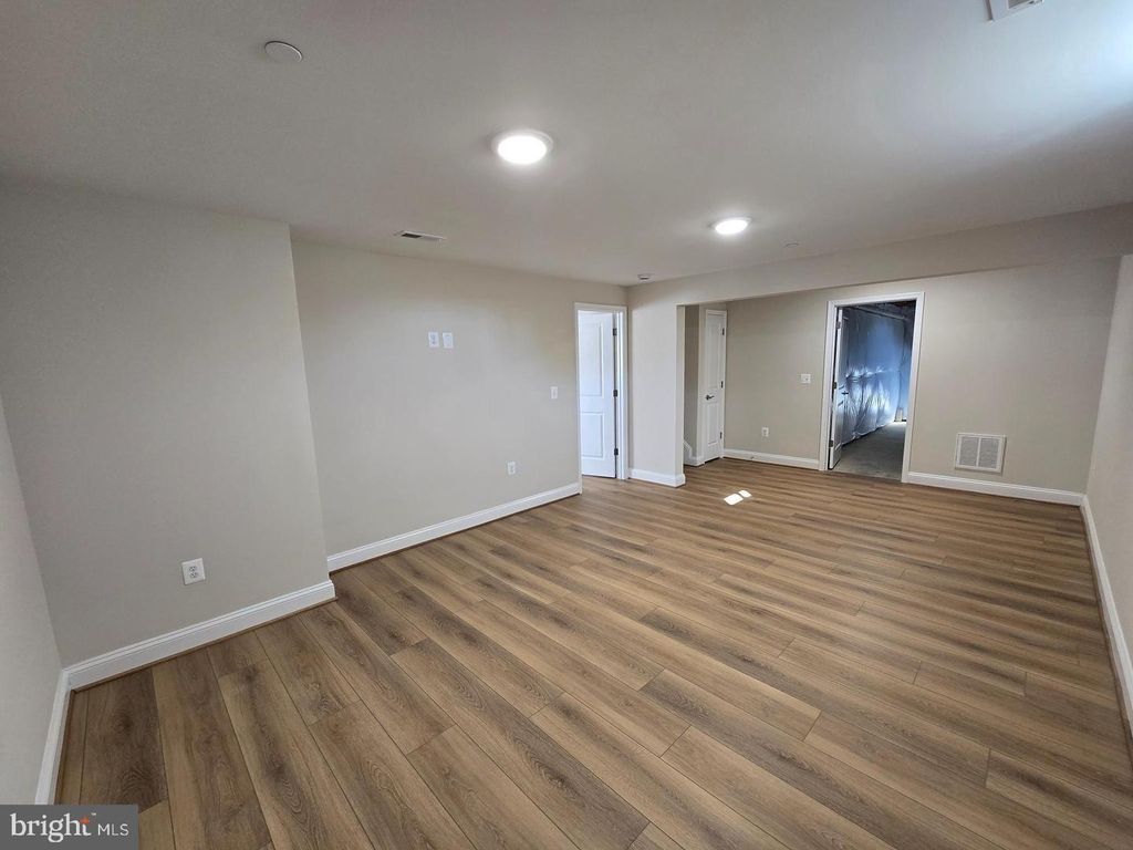 Image 46 of property listing at 3116 ALFALFA CIR, La Plata, MD 20646
