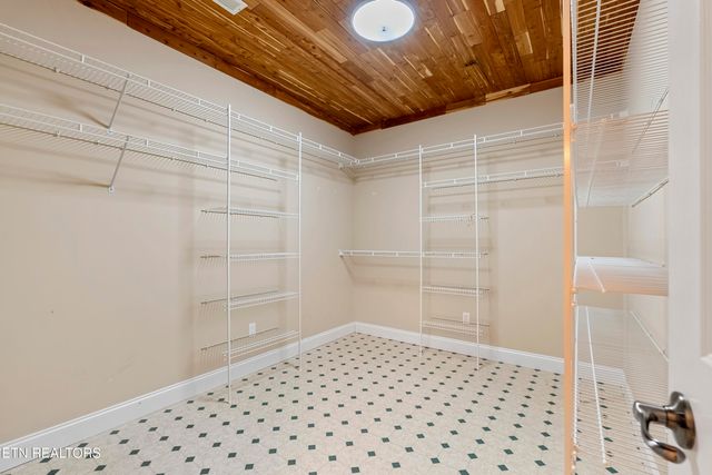 310 Meredith Court, Maryville, TN 37803