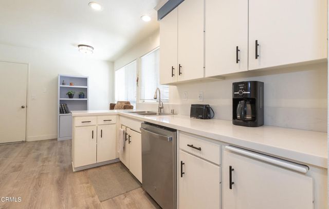7213 Village 7, Camarillo, CA 93012