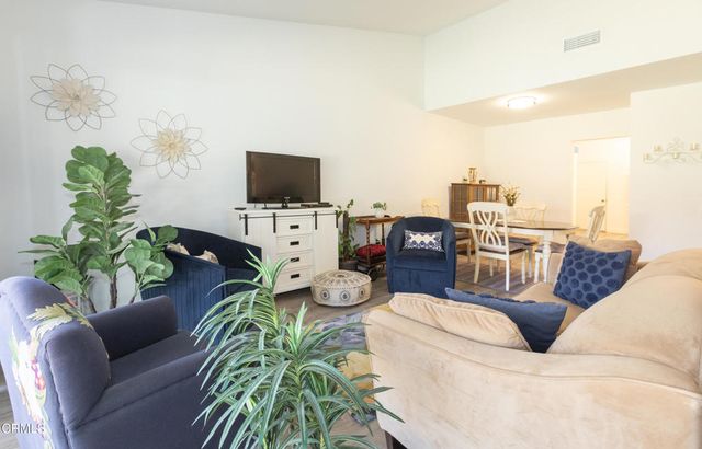 7213 Village 7, Camarillo, CA 93012