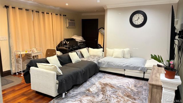 19018 Woodhull Avenue, Hollis, NY 11423