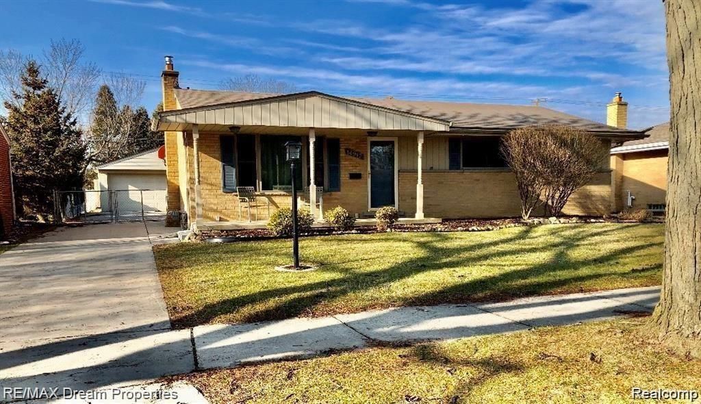 14917 Fairway Street, Livonia, MI 48154