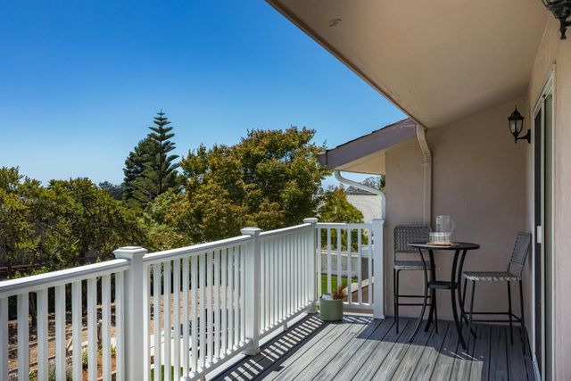 504 Cuesta Drive, Aptos, CA 95003