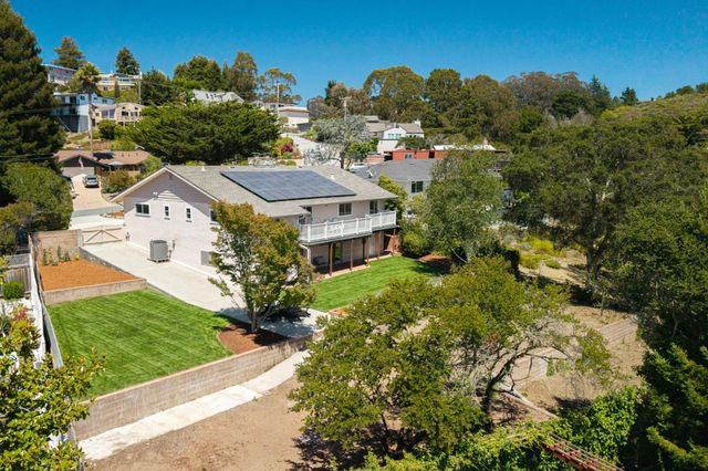 504 Cuesta Drive, Aptos, CA 95003