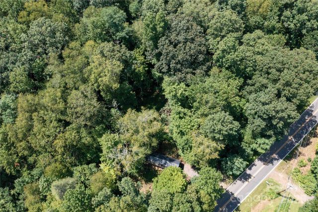 245 White Oak Creek Road, Burnsville, NC 28714