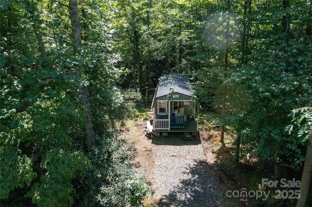 245 White Oak Creek Road, Burnsville, NC 28714