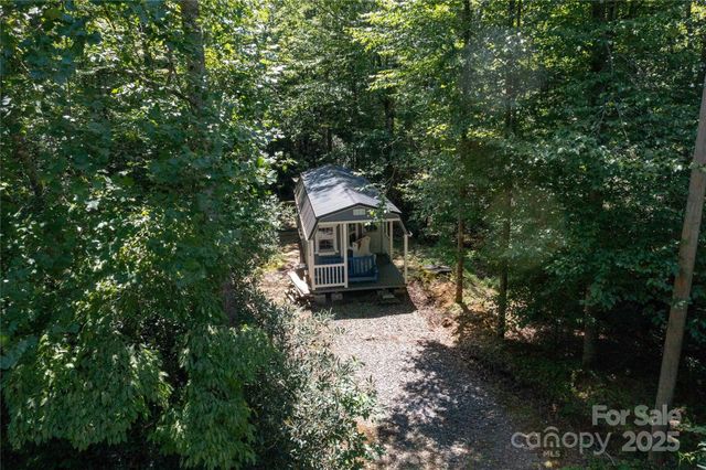 245 White Oak Creek Road, Burnsville, NC 28714