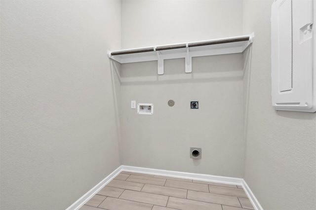 107 Yellow Perch Way, Conroe, TX 77318