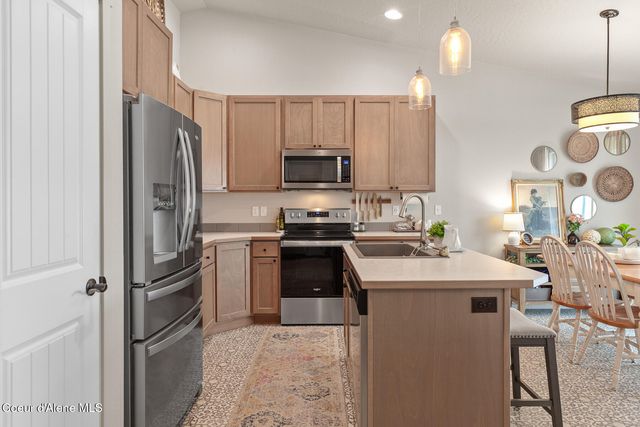 3820 W Belgrave WAY, Hayden, ID 83835