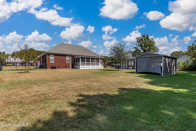 300 Friendswood Drive, Goldsboro, NC 27530