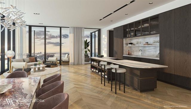 300 N Biscayne Boulevard 8105, Miami, FL 33132
