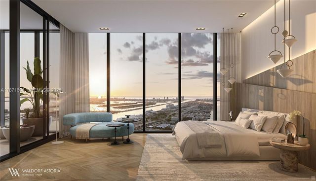 300 N Biscayne Boulevard 8105, Miami, FL 33132