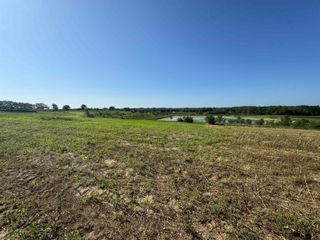 Block 3 Lot 10 W Hall Drive, Lincoln, NE 68532