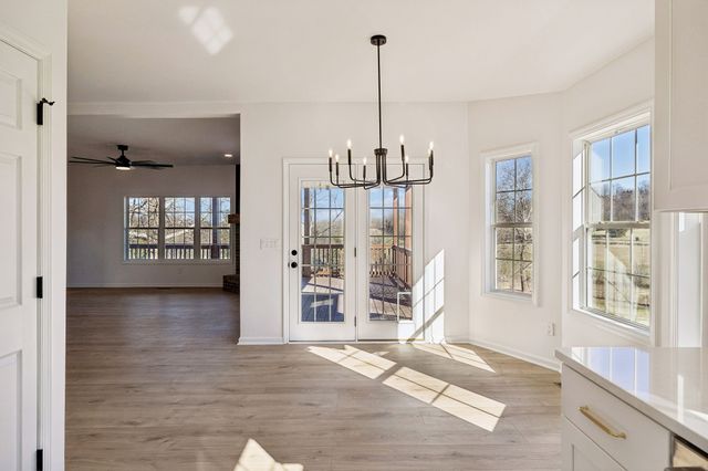 1909 Evergreen Rd, Thompsons Station, TN 37179