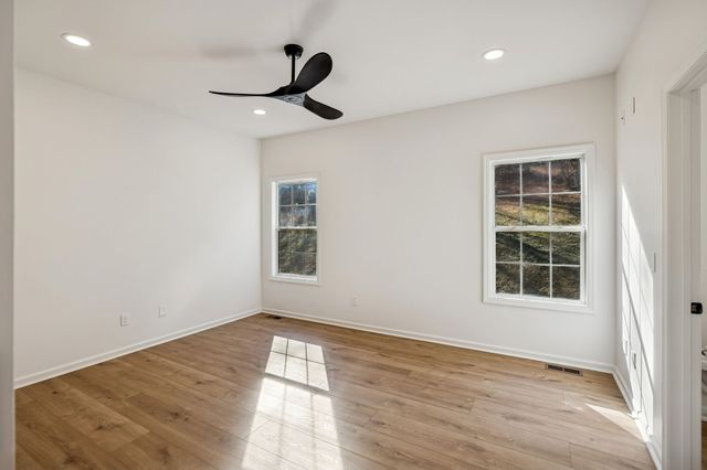 1909 Evergreen Rd, Thompsons Station, TN 37179