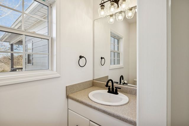 1909 Evergreen Rd, Thompsons Station, TN 37179