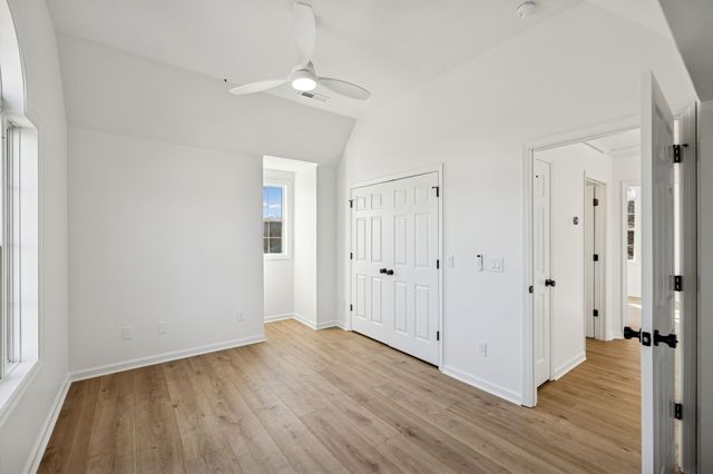 1909 Evergreen Rd, Thompsons Station, TN 37179