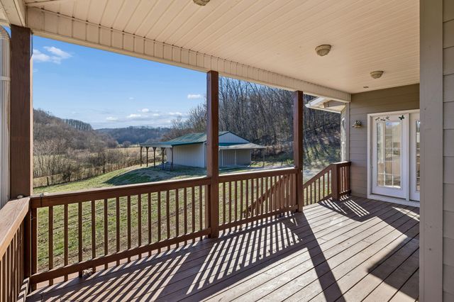 1909 Evergreen Rd, Thompsons Station, TN 37179