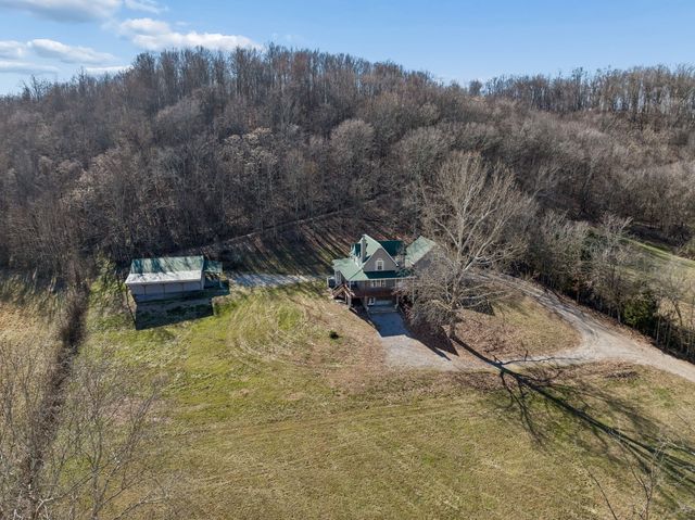 1909 Evergreen Rd, Thompsons Station, TN 37179