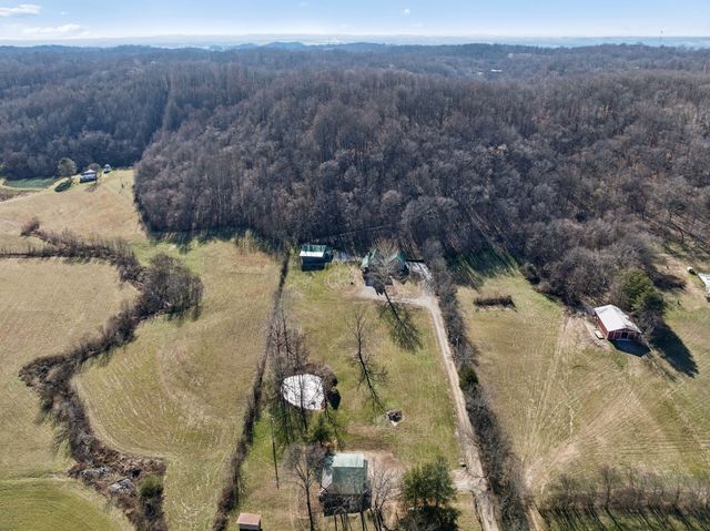 1909 Evergreen Rd, Thompsons Station, TN 37179