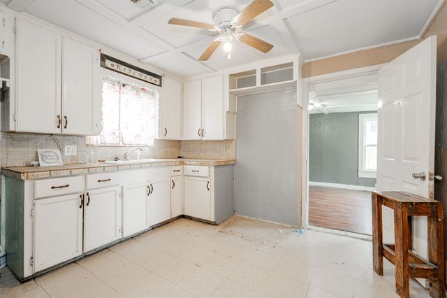 305 E Church Street, Crandall, TX 75114