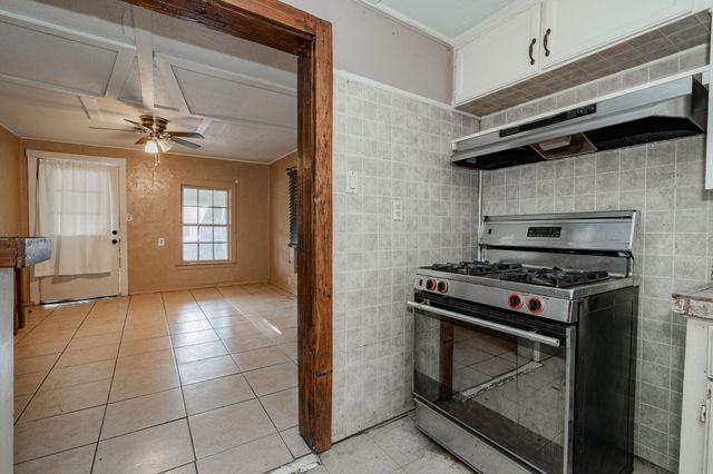 305 E Church Street, Crandall, TX 75114