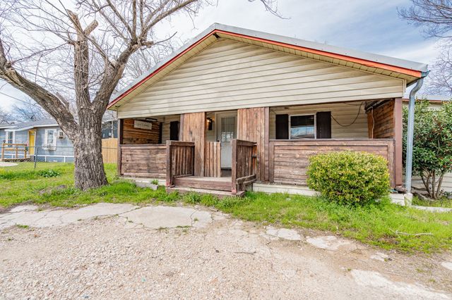 305 E Church Street, Crandall, TX 75114