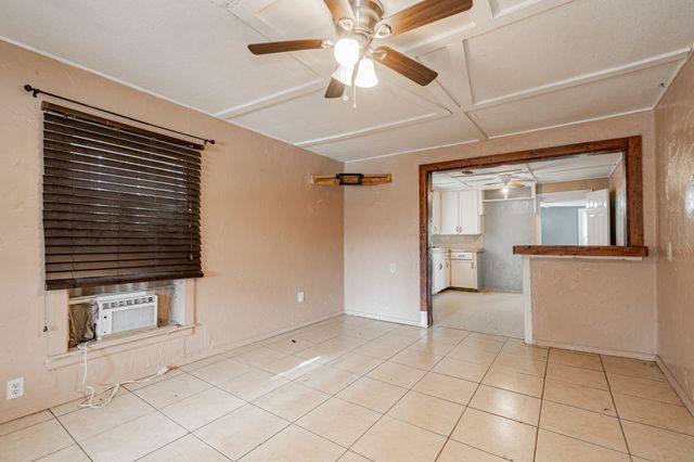 305 E Church Street, Crandall, TX 75114