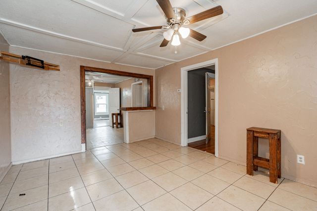 305 E Church Street, Crandall, TX 75114