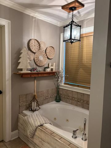 630 Claystone Drive, Inman, SC 29349