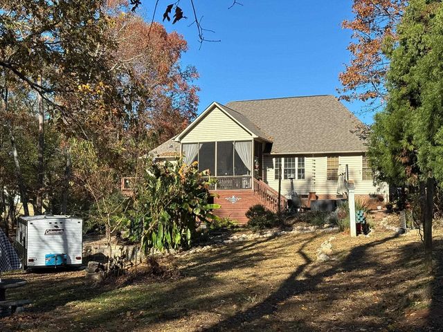 630 Claystone Drive, Inman, SC 29349