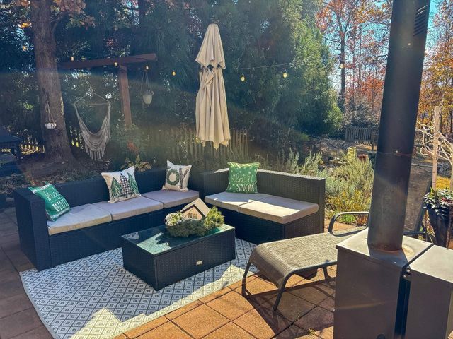 630 Claystone Drive, Inman, SC 29349