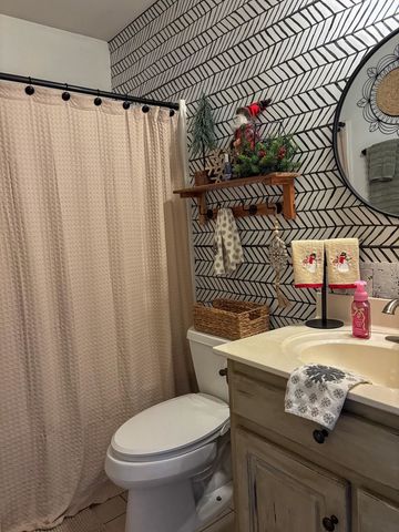 630 Claystone Drive, Inman, SC 29349