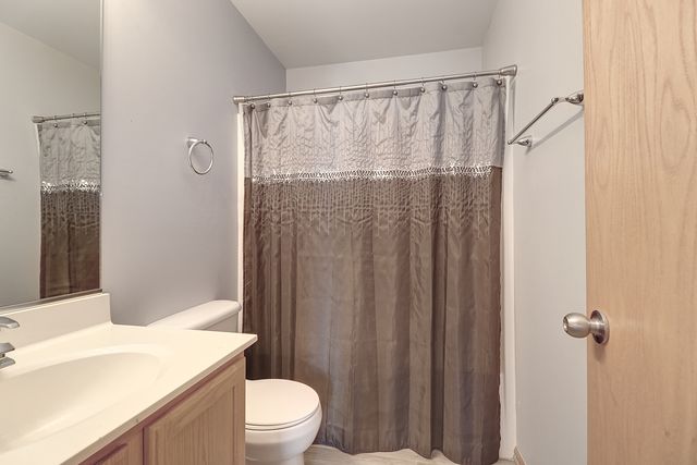 1625 Amaryllis Drive, Romeoville, IL 60446