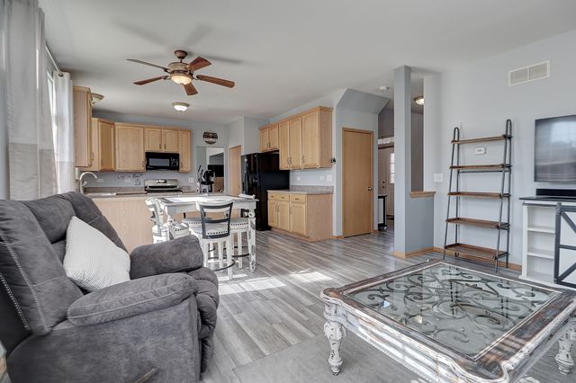 1625 Amaryllis Drive, Romeoville, IL 60446