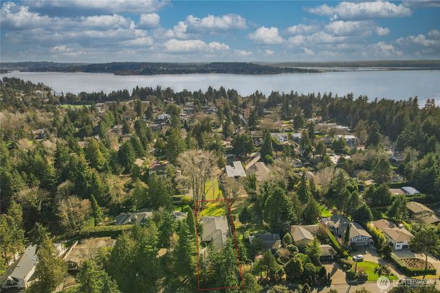 7661 NE 14th Street, Medina, WA 98039