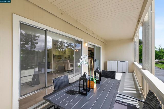 1832 Golden Rain 6, Walnut Creek, CA 94595