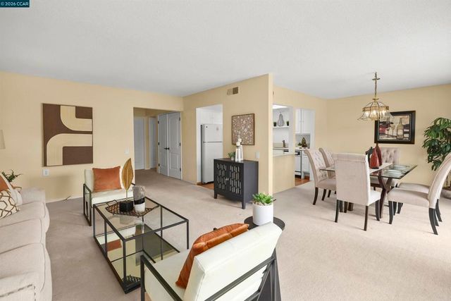 1832 Golden Rain 6, Walnut Creek, CA 94595