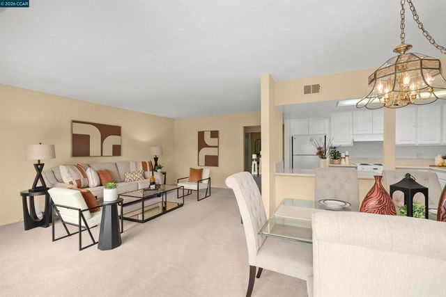 1832 Golden Rain 6, Walnut Creek, CA 94595