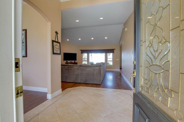 303 Taryn Court, Hollister, CA 95023