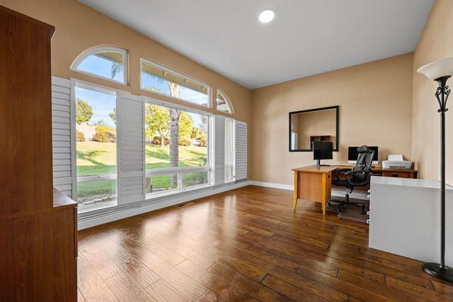 303 Taryn Court, Hollister, CA 95023