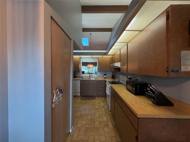 7214 CLOISTER DRIVE 7214, Sarasota, FL 34231