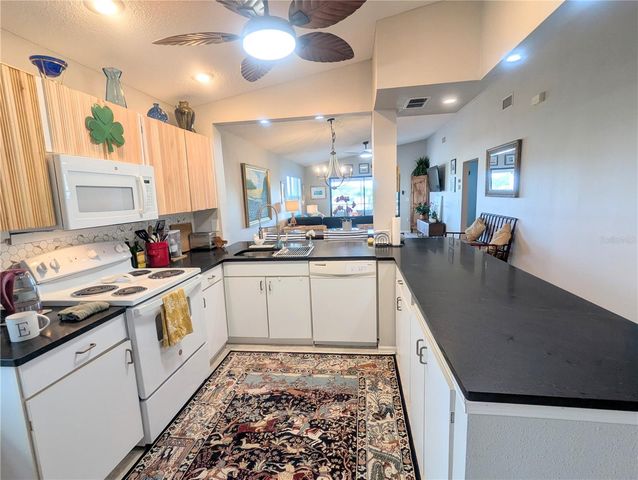 9300 CLUBSIDE CIRCLE 1308, Sarasota, FL 34238