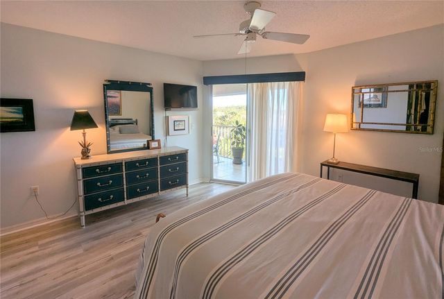 9300 CLUBSIDE CIRCLE 1308, Sarasota, FL 34238