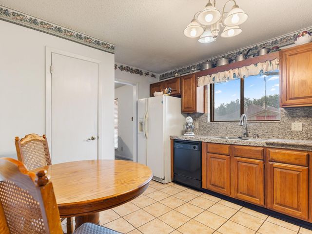 4 Abalone Street, Bay City, TX 77414