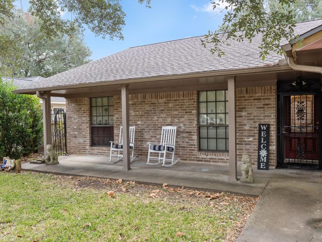 4 Abalone Street, Bay City, TX 77414